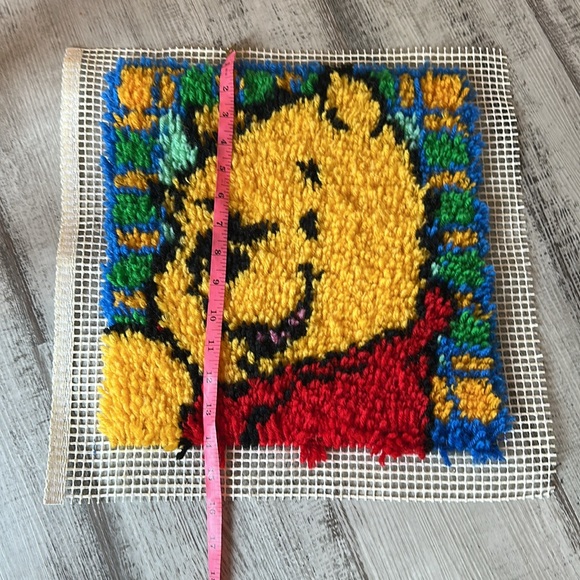 Winnie-The-Pooh Vintage Latch Hook - Picture 3 of 4